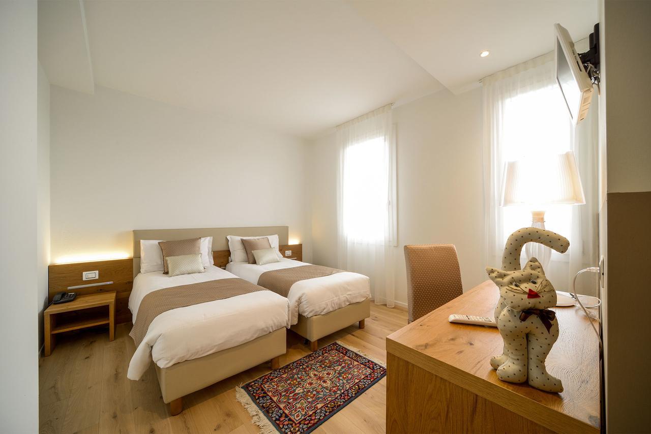 Hotel Ristorante Da Tullio Tarzo Εξωτερικό φωτογραφία